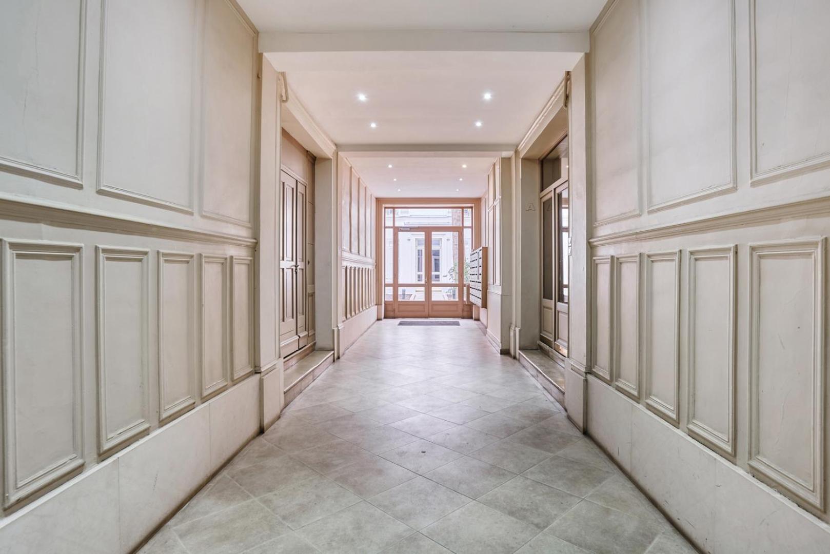 Apartment Dane - 1 A Ternes